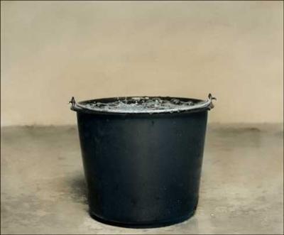 emmer met water emmer met water