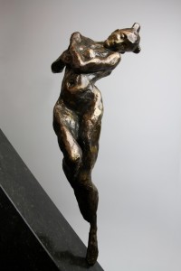 Alexandra Konstantinovna, Dilemma, bronze,2015, 40x16x8cm