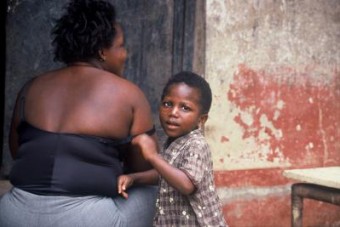Accra, Moeder en Kind