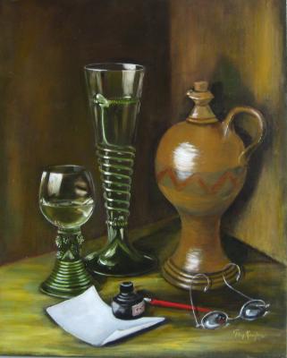 klassiek stilleven: antiek glas met hongaarse wijnkruik klassiek stilleven: antiek glas met hongaarse wijnkruik