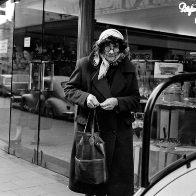 Amsterdam 1960 Oude vrouw Amsterdam 1960 Oude vrouw